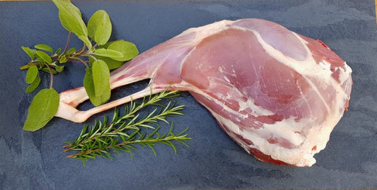 Keule (mit Knochen) vom Wildschwein